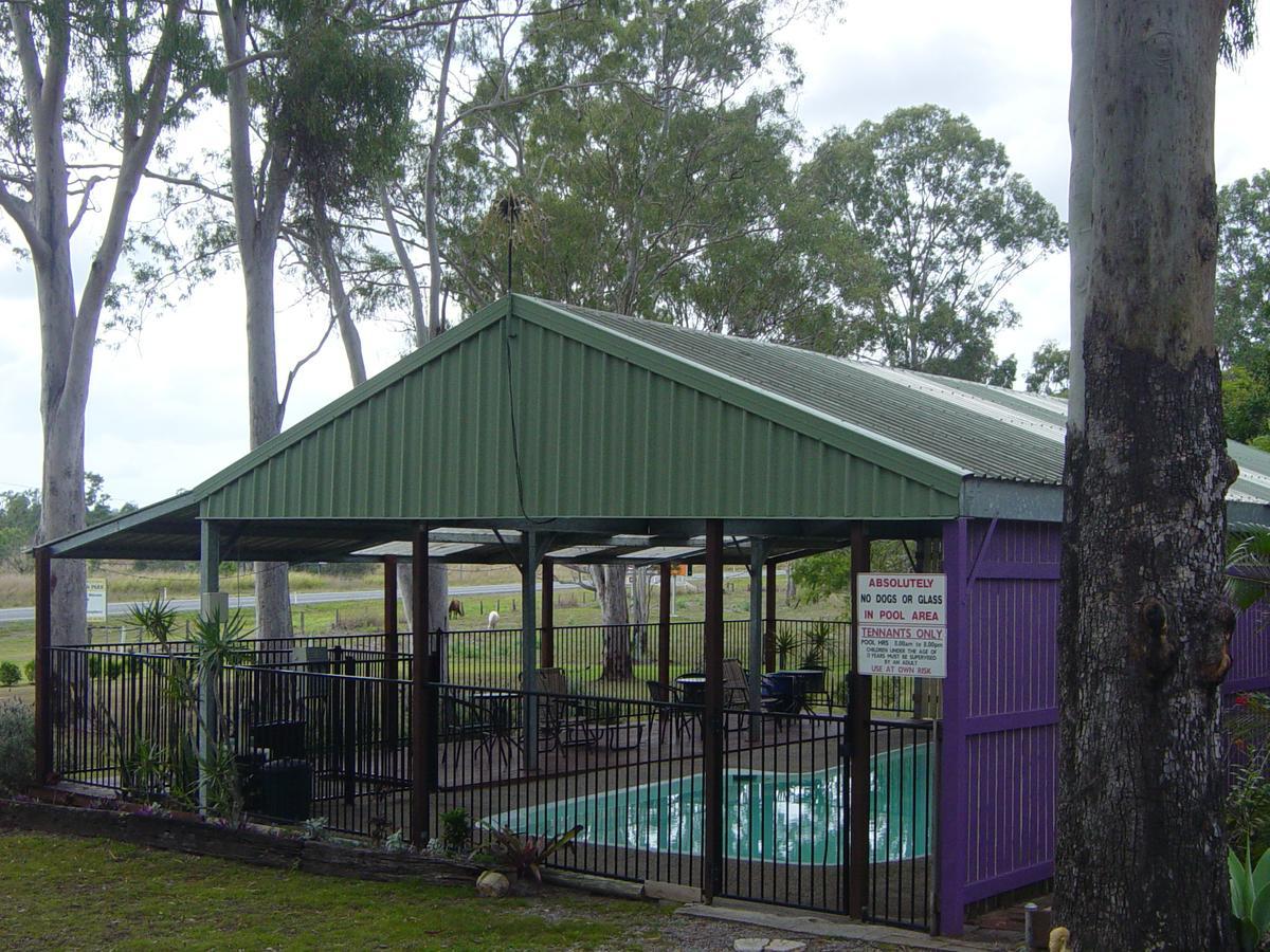 Greenacres Motel / Van Park Benaraby Dış mekan fotoğraf